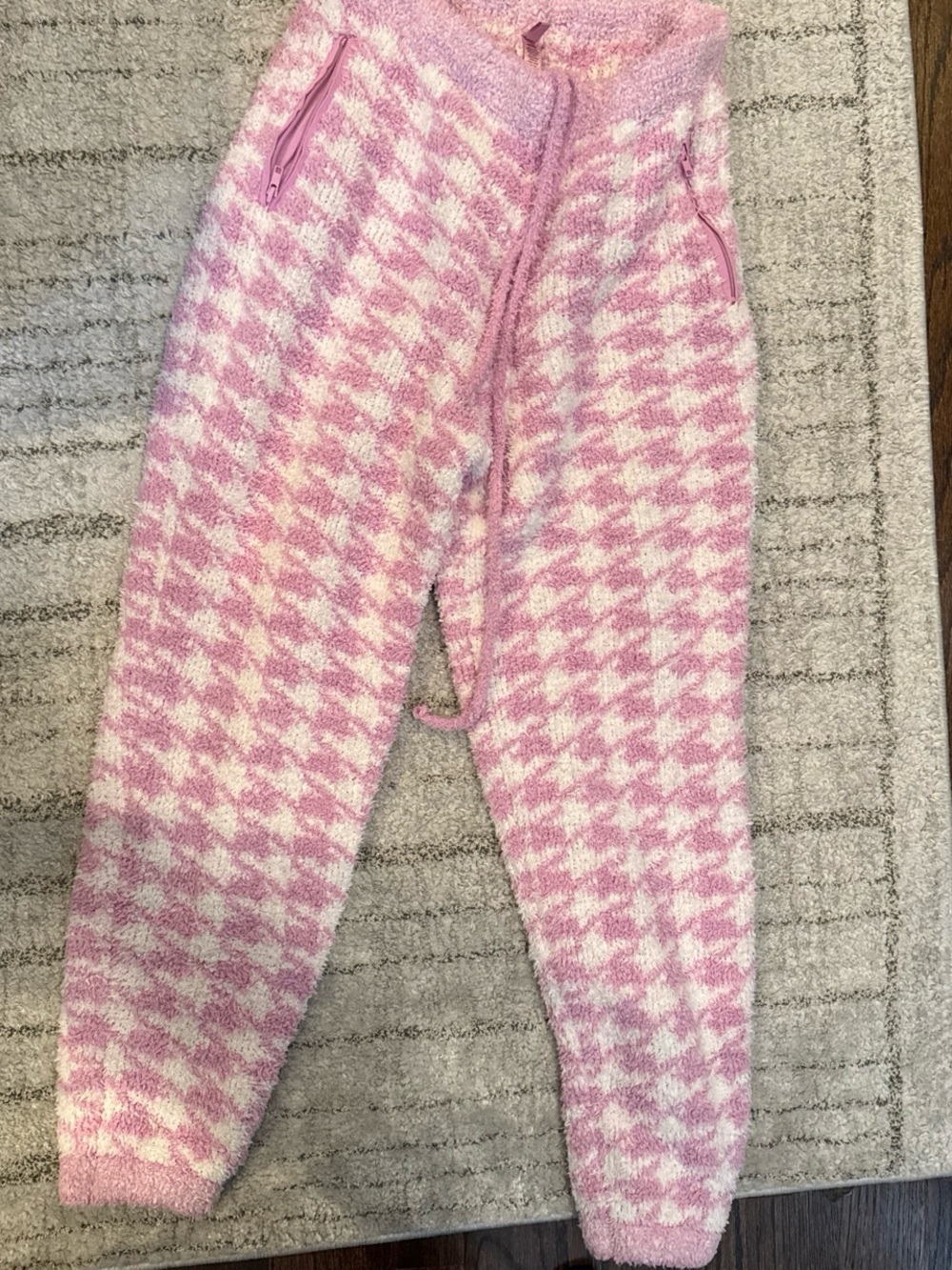 Skims fuzzy pants